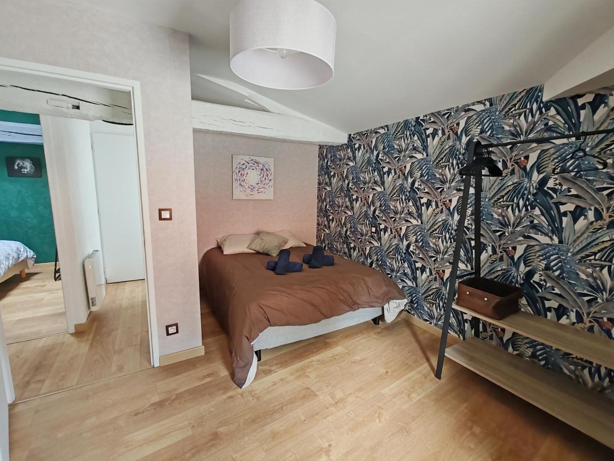Maisondeville_le_cent_un Hébergement de vacances *